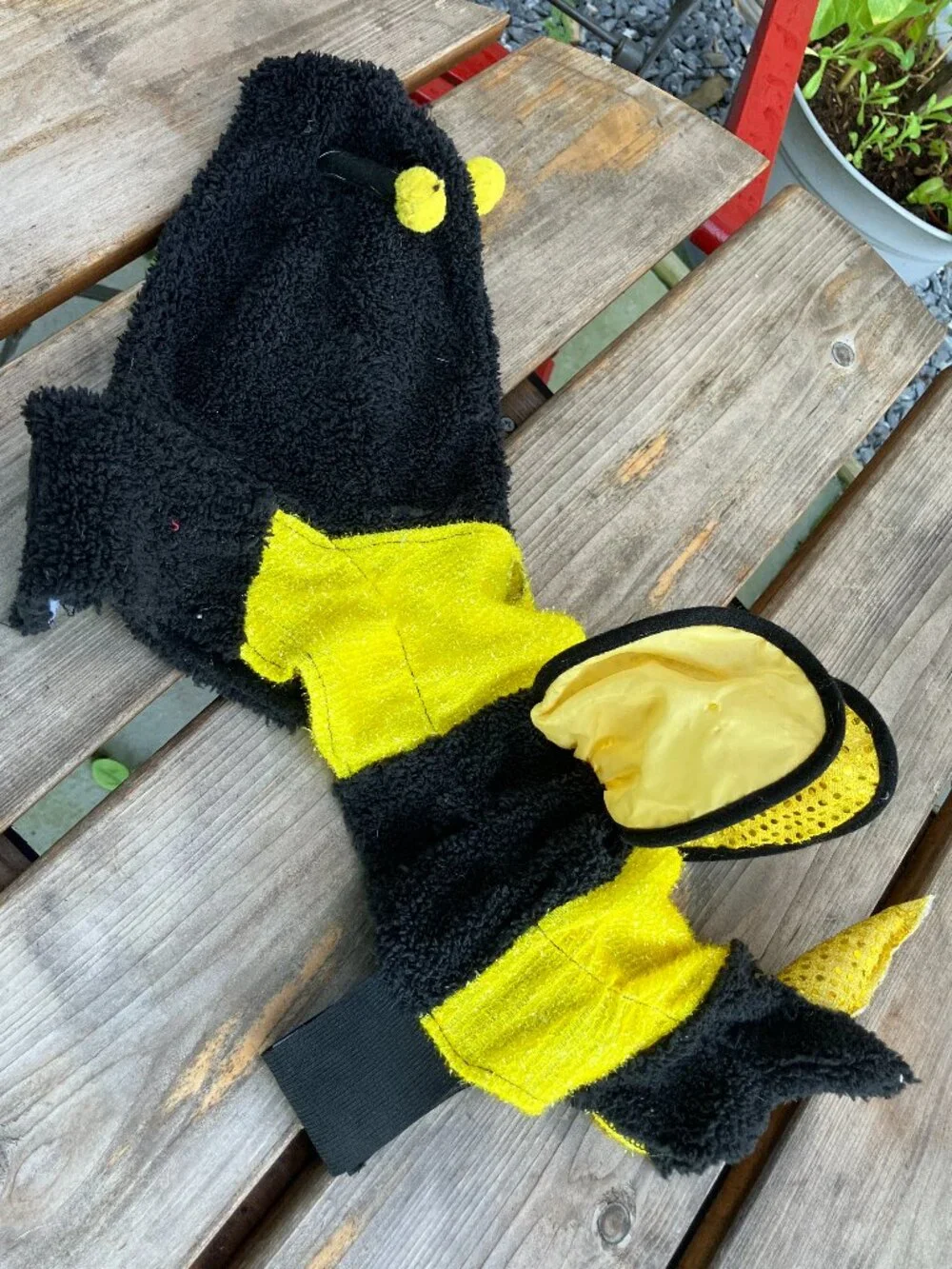 🐝🎃 Large Bumble Bee Dog Costume | Plush Halloween Pet Costume with Wings 🖤💛